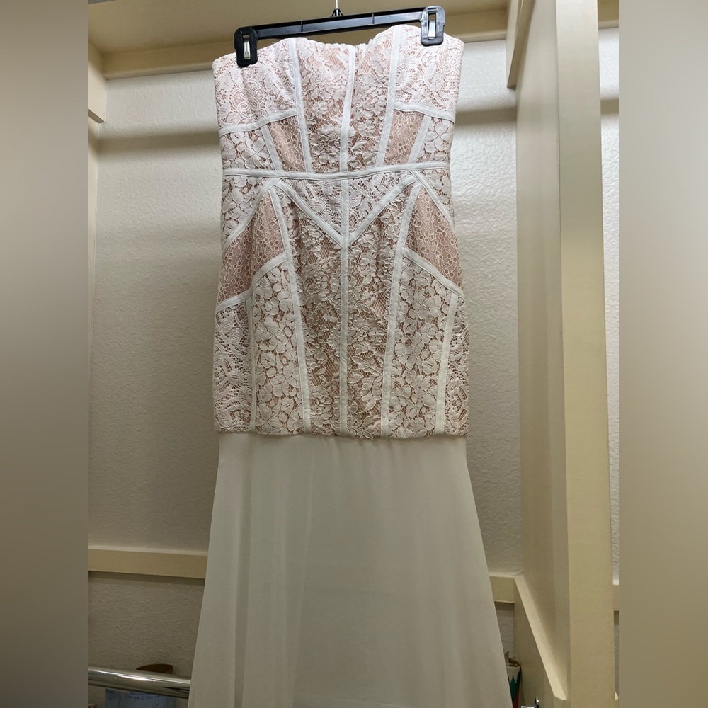 BCBG White Maxi Lace Dress, Size 4